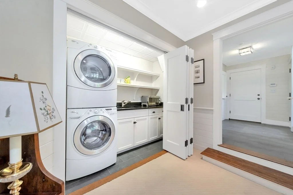 Photo of 11 Boardman Avenue