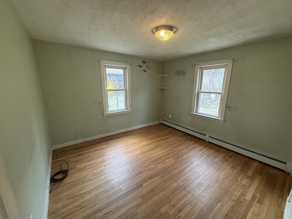 Photo of 43 Manor Rd