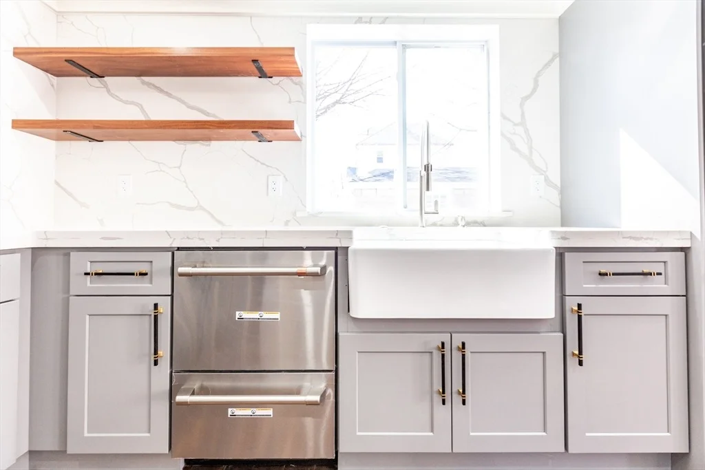 Photo of 79 Huron Cir