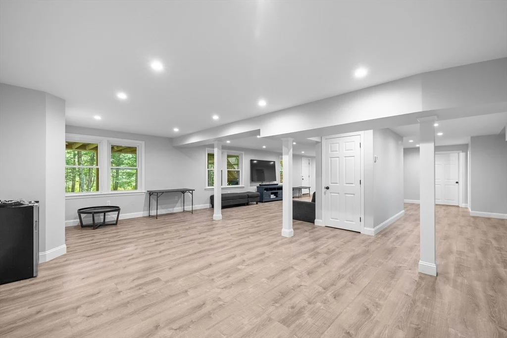 Photo of 10 Fieldstone Way