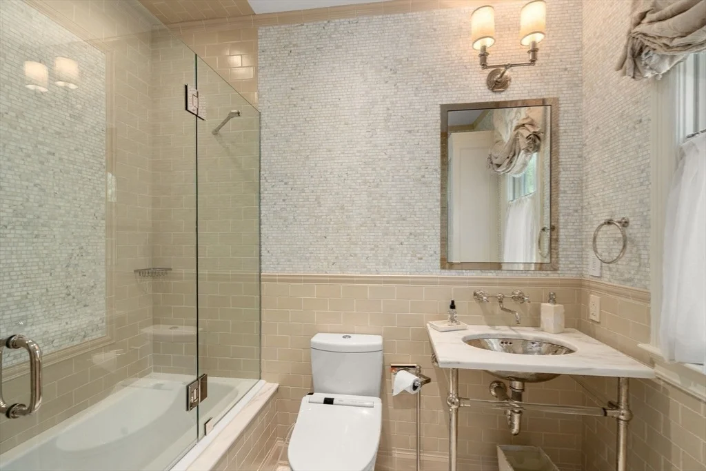 Photo of 9 Stonegate Dr