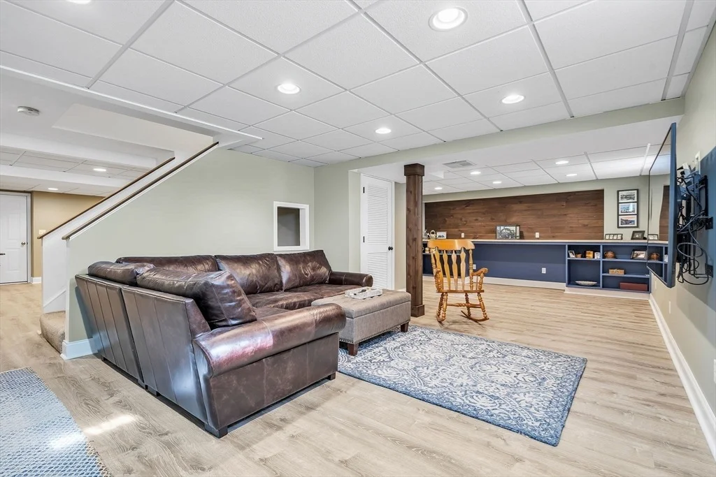 Photo of 84 Jefferson Rd