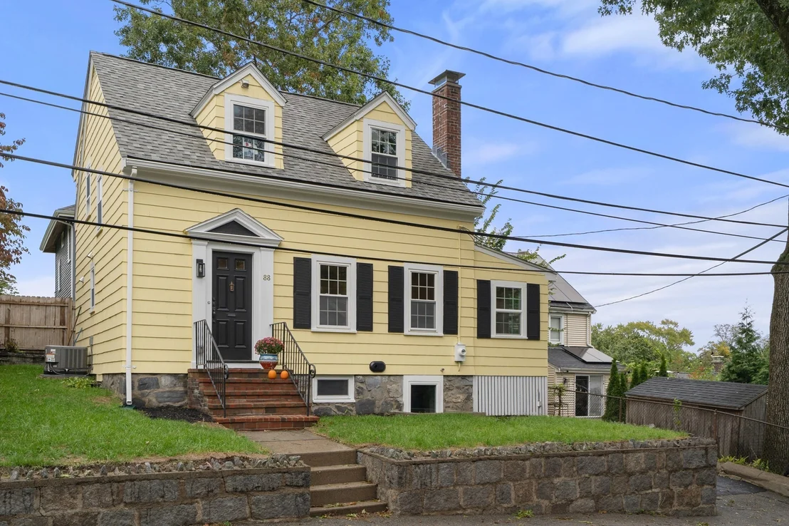 Photo of 88 Decker St