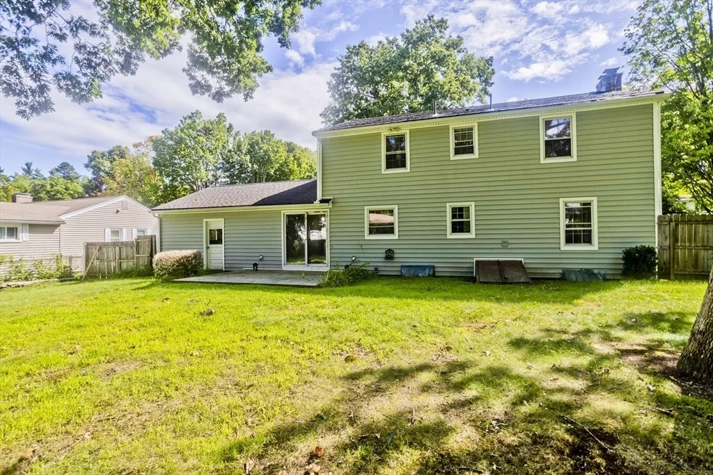 Photo of 50 Crystal Brook Dr