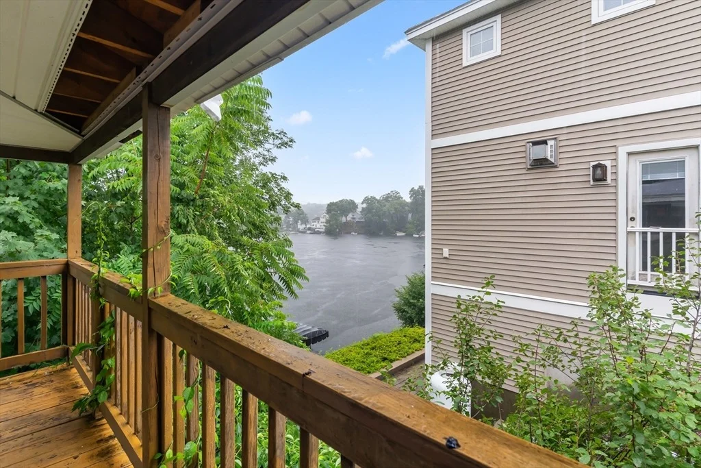 Photo of 21 Edgemere Blvd