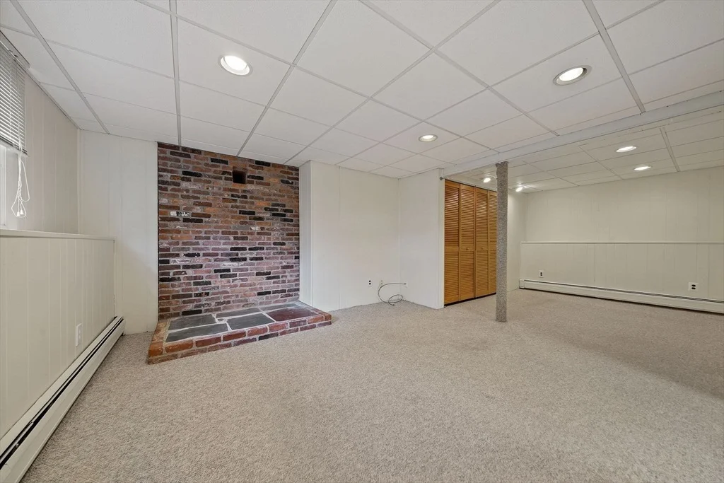 Photo of 40 Linden Park Dr