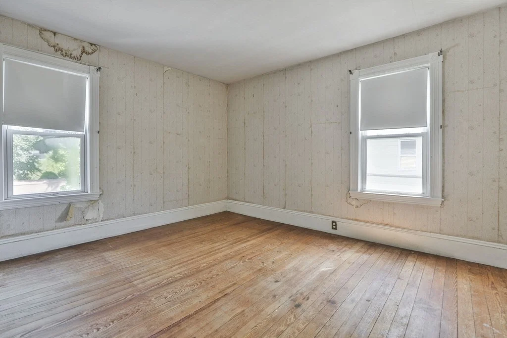 Photo of 82 Dyer Ave