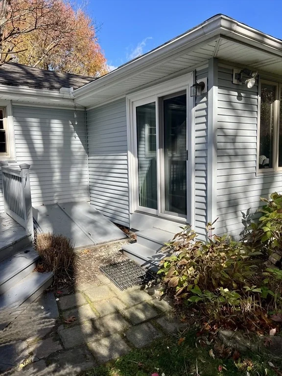 Photo of 157 Gardens Dr