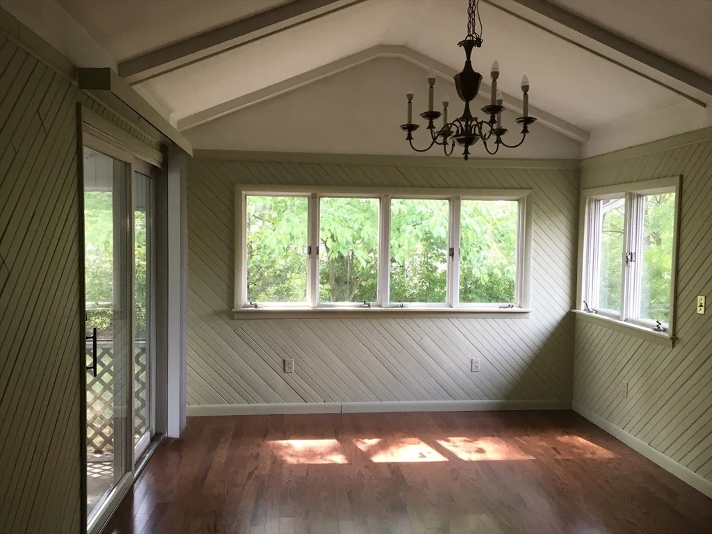 Photo of 60 Terrace Ln