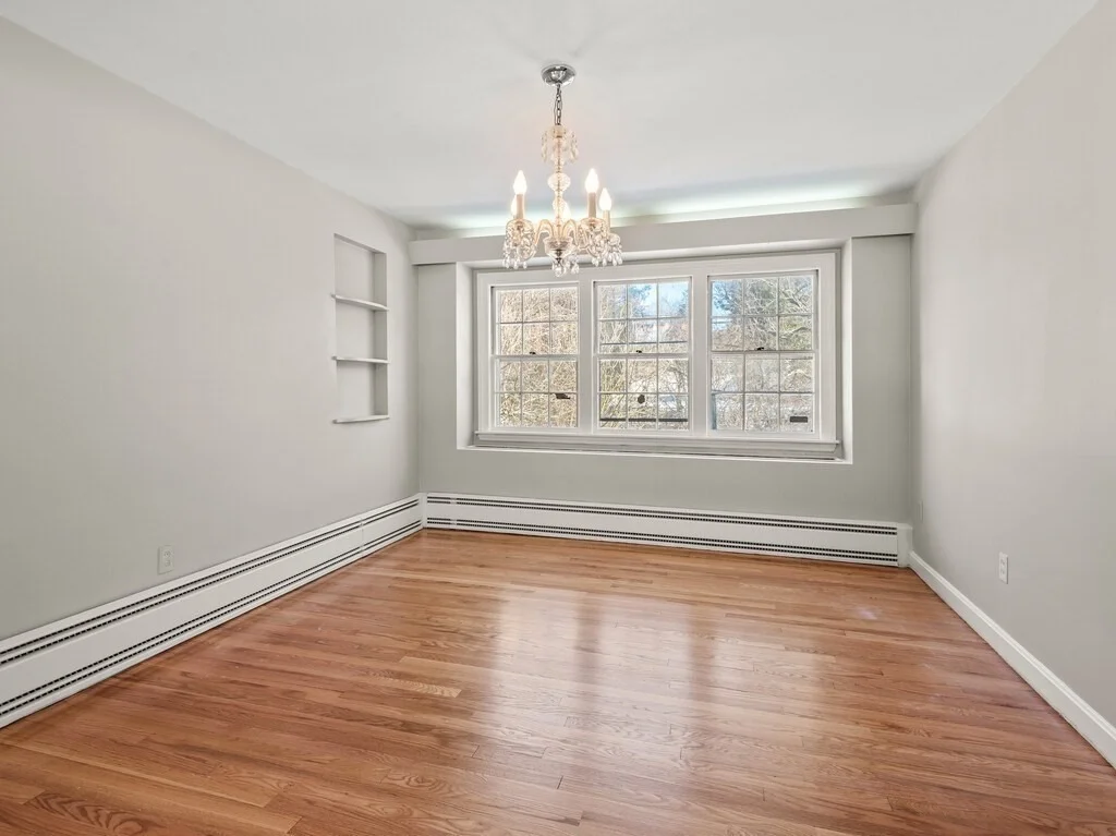 Photo of 42 Ellis Dr.