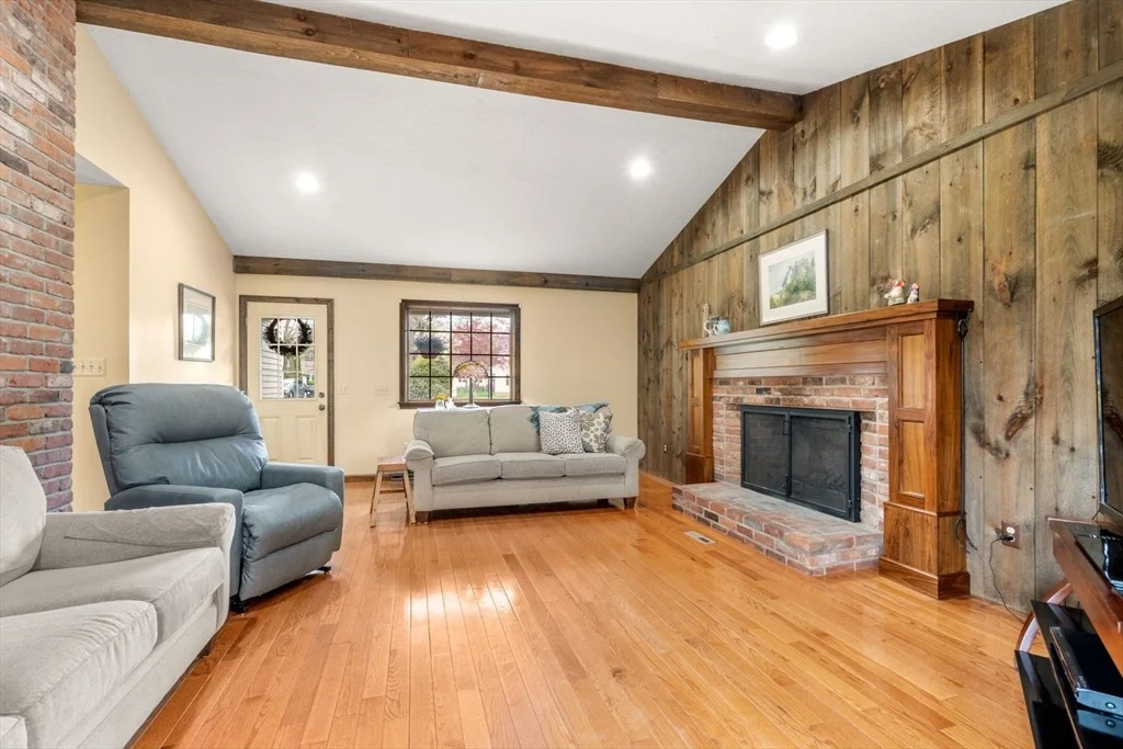 Photo of 71 Jennifer Drive