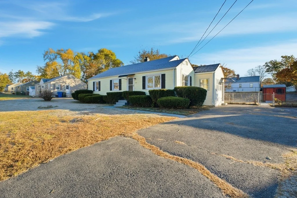 Photo of 105 Denwall Drive
