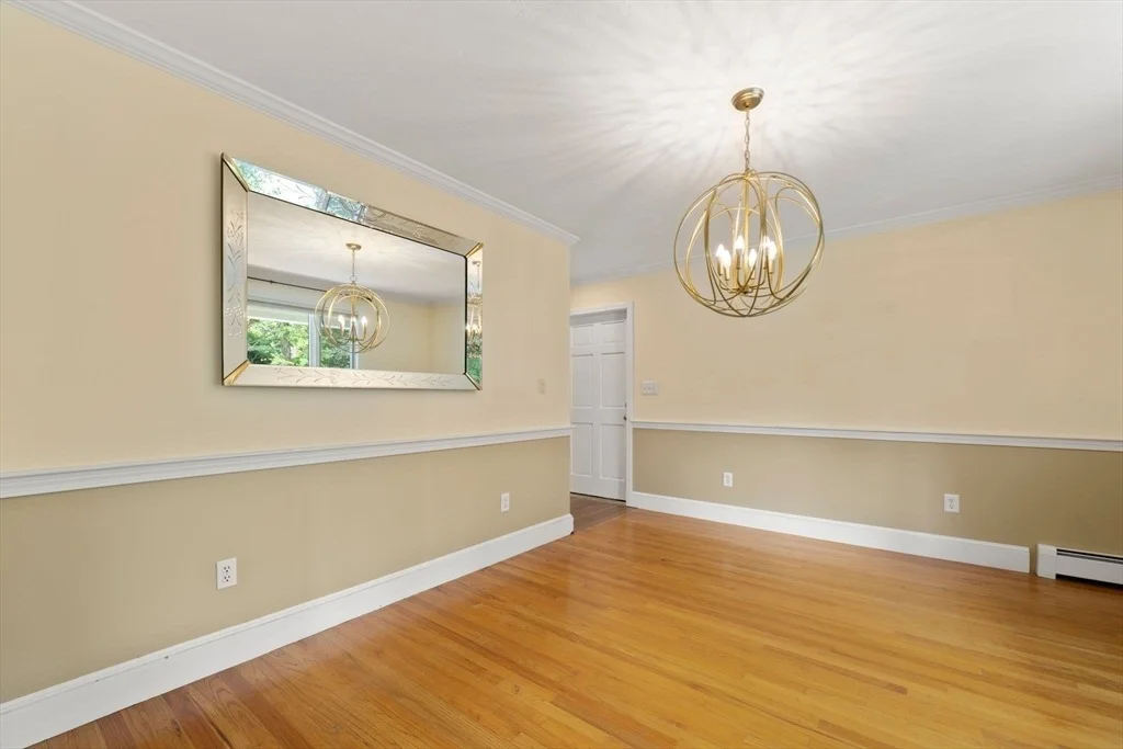 Photo of 359 Holly Rd