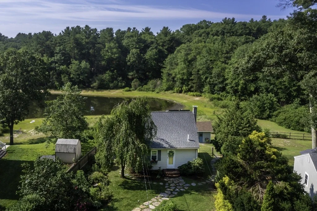 Photo of 39 Leland Rd