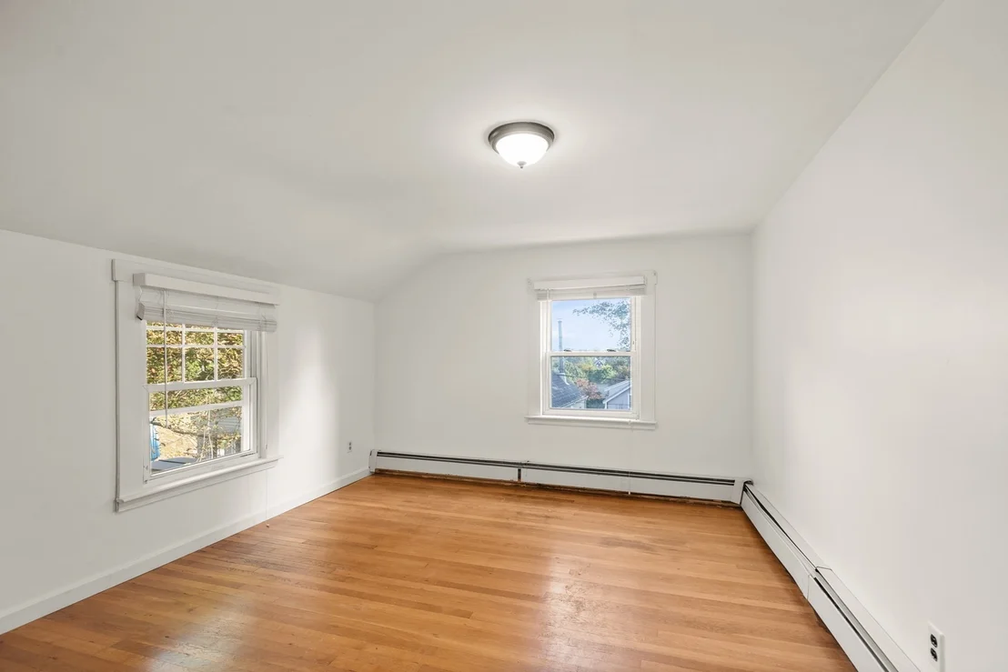 Photo of 21 Goldsmith Ave