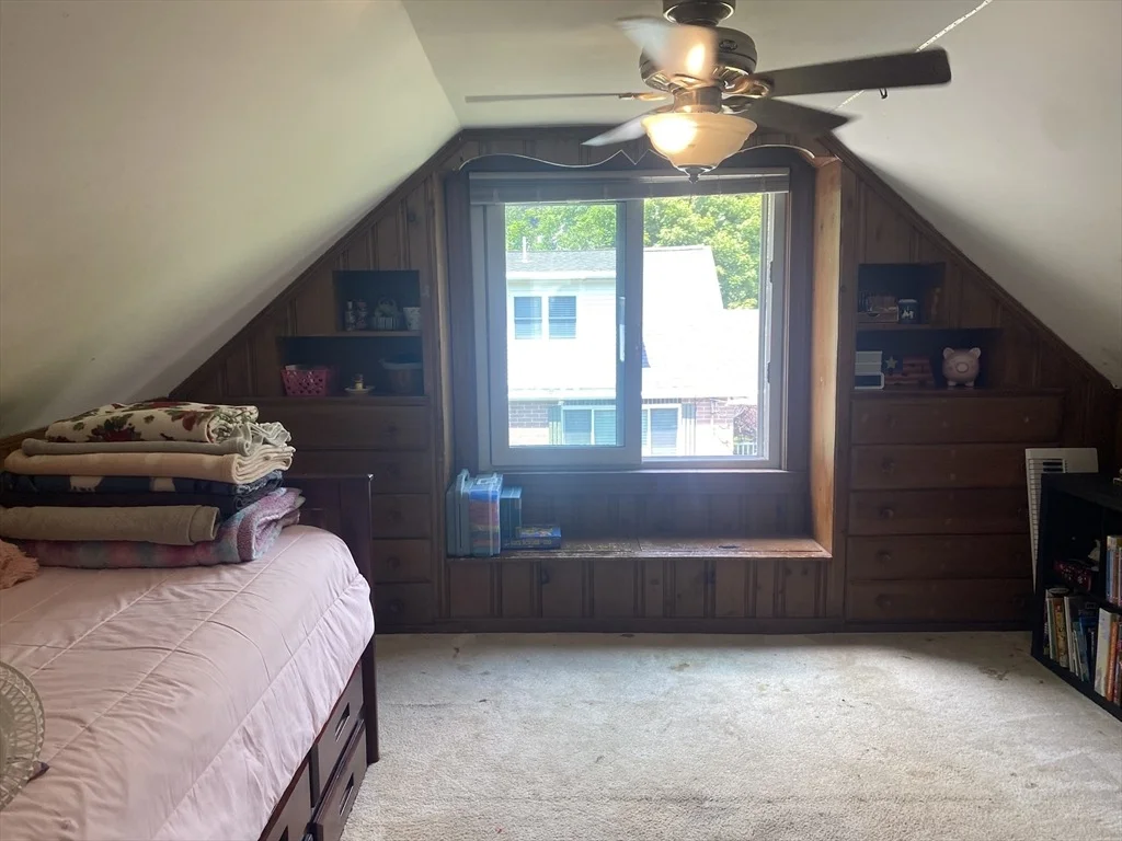 Photo of 9 Assabet