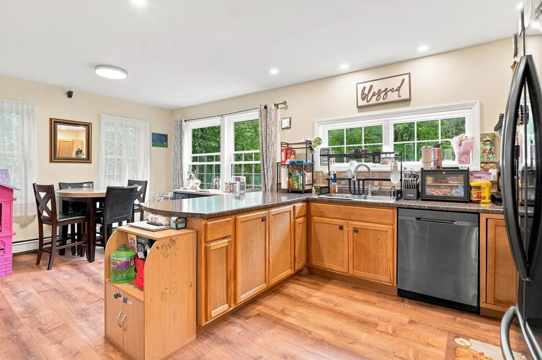 Photo of 111 Pinedale Avenue