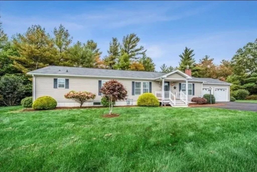 Photo of 3905 Pheasant Lane