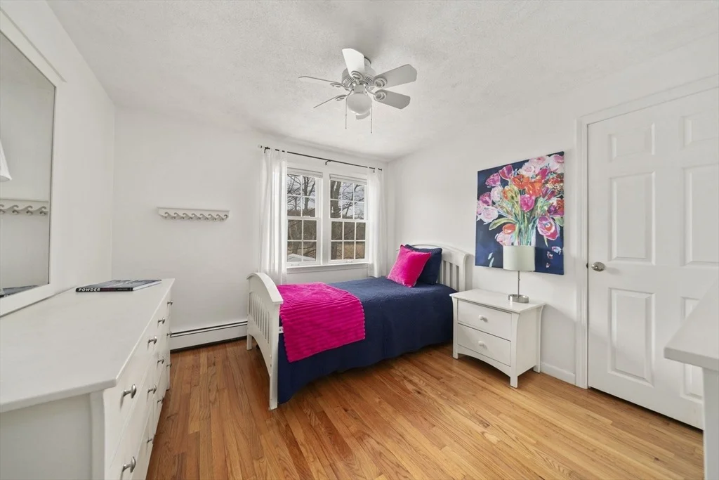 Photo of 5 Carpenter Ln