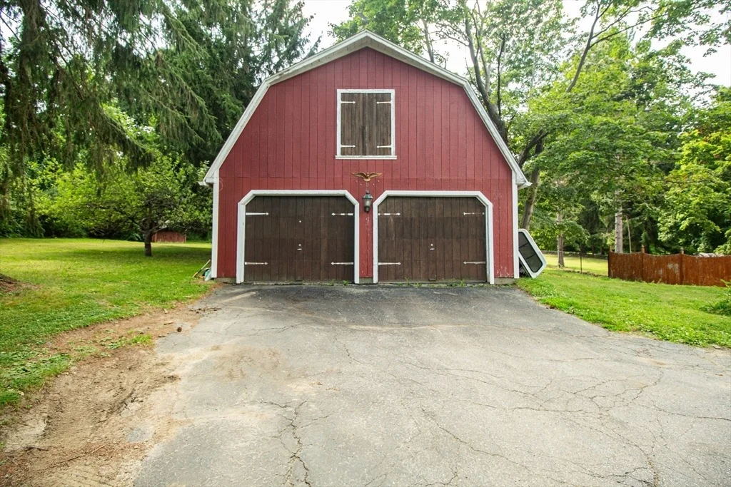 Photo of 18 Steele St