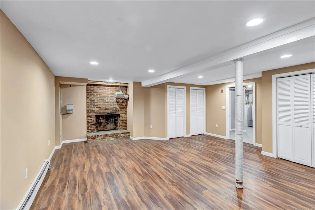 Photo of 12 Snake Pond Rd