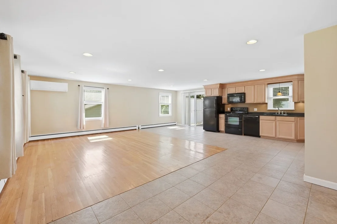 Photo of 27 Aldea Ave