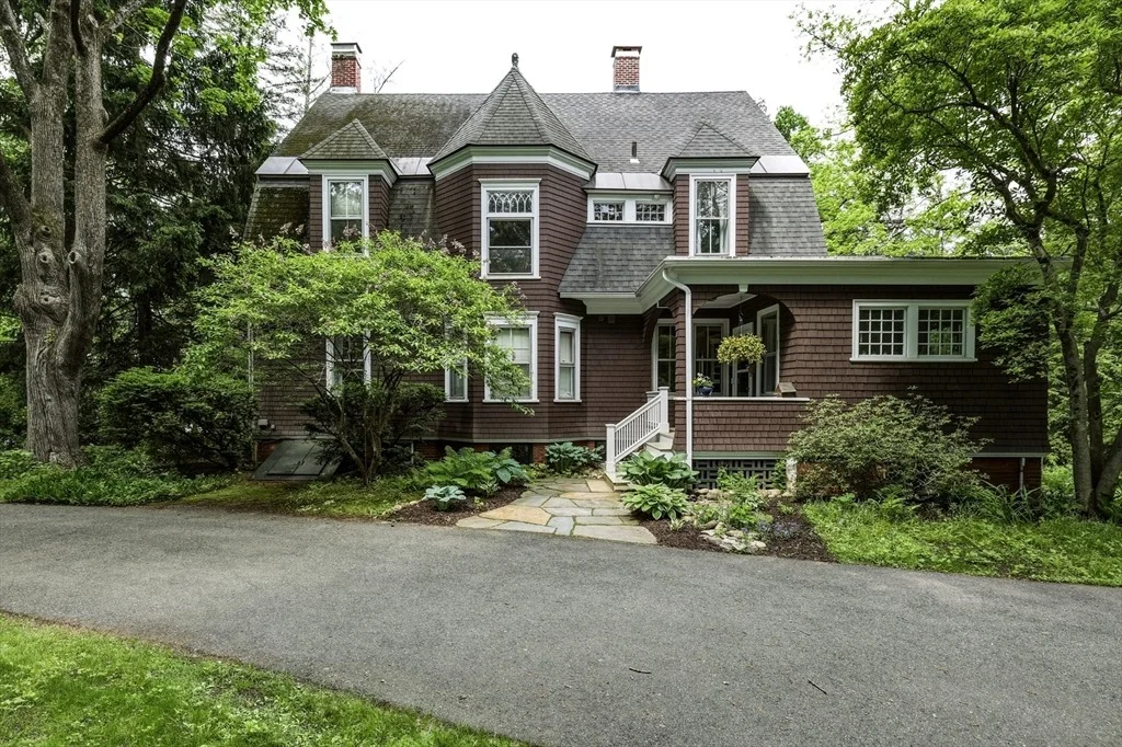 Photo of 91 Sunset Ave