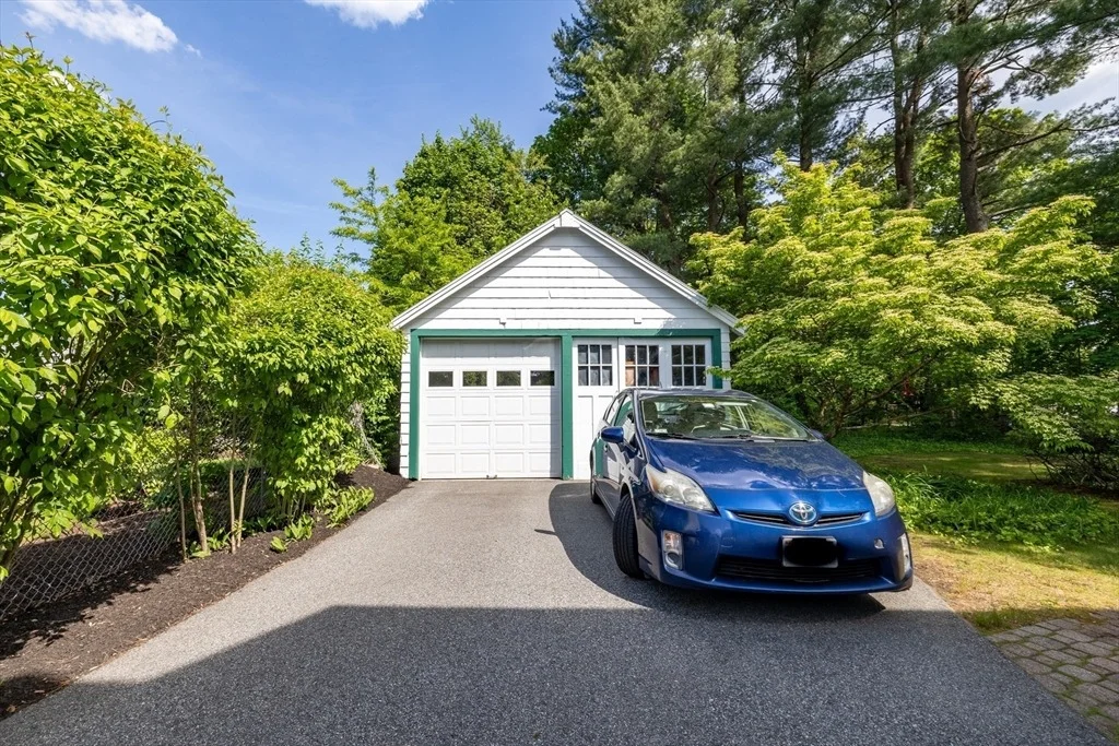 Photo of 9 Parkman Rd