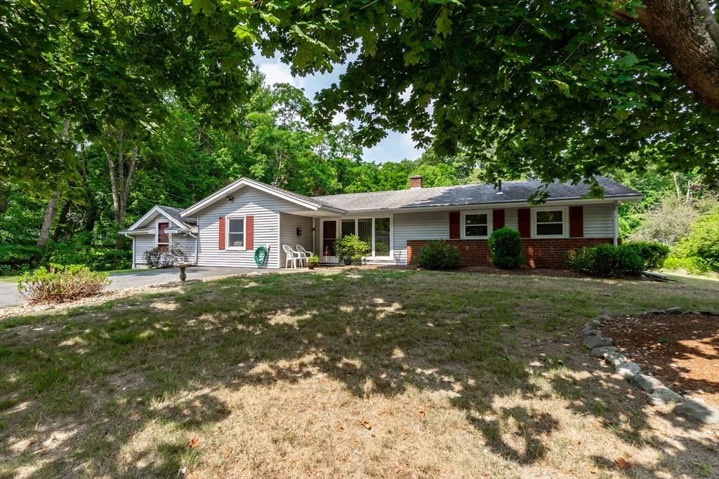 Photo of 64 Hemenway Rd