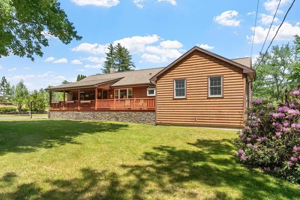 Photo of 165 Hockanum Road