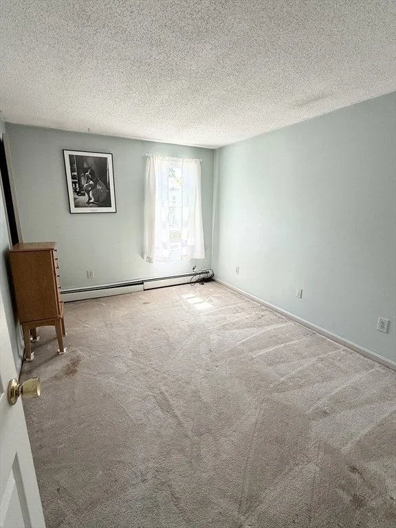 Photo of 48 Vincent Cir
