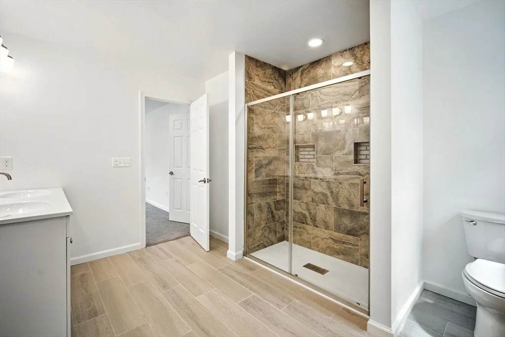 Photo of 150 Seymour Ave