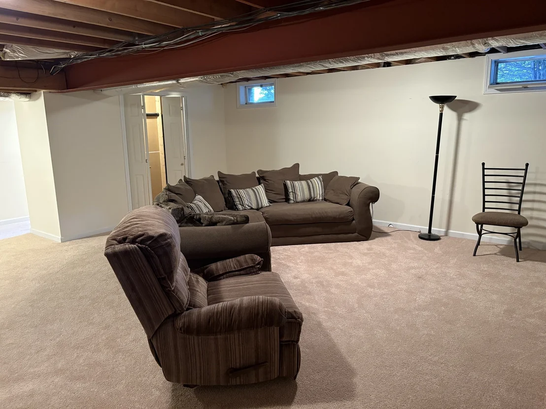 Photo of 321 Westerly Cr.