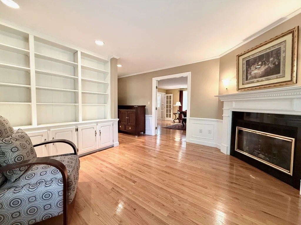 Photo of 2 Liberty Ln