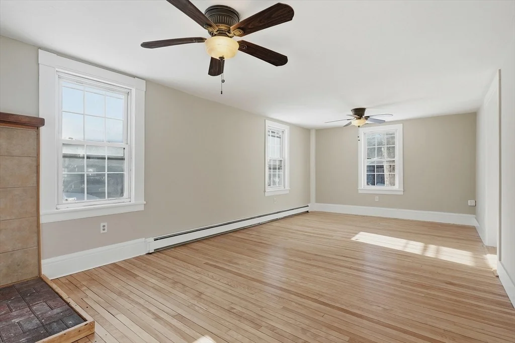 Photo of 15 Hubbardston Rd