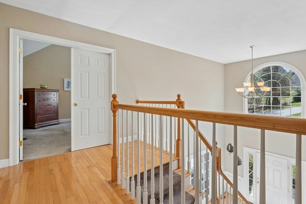 Photo of 320 Lincoln Circle