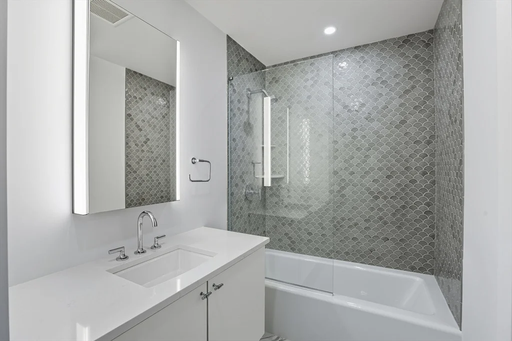 Photo of 2 Mariner Way