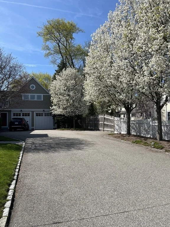 Photo of 4 East St
