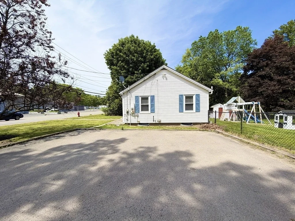 Photo of 124 Central Ave