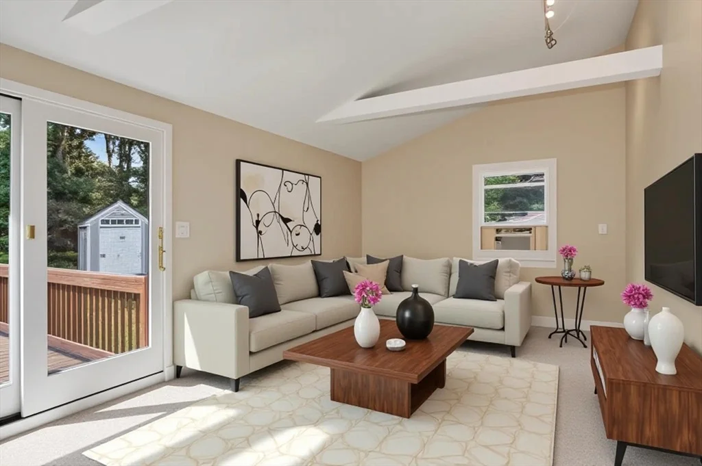 Photo of 18 Harrington Rd