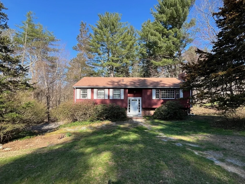 Photo of 8 Wachusett Drive