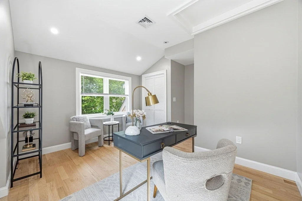 Photo of 63 Russell Rd