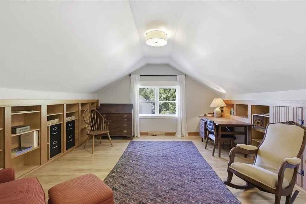 Photo of 35 Rust Avenue