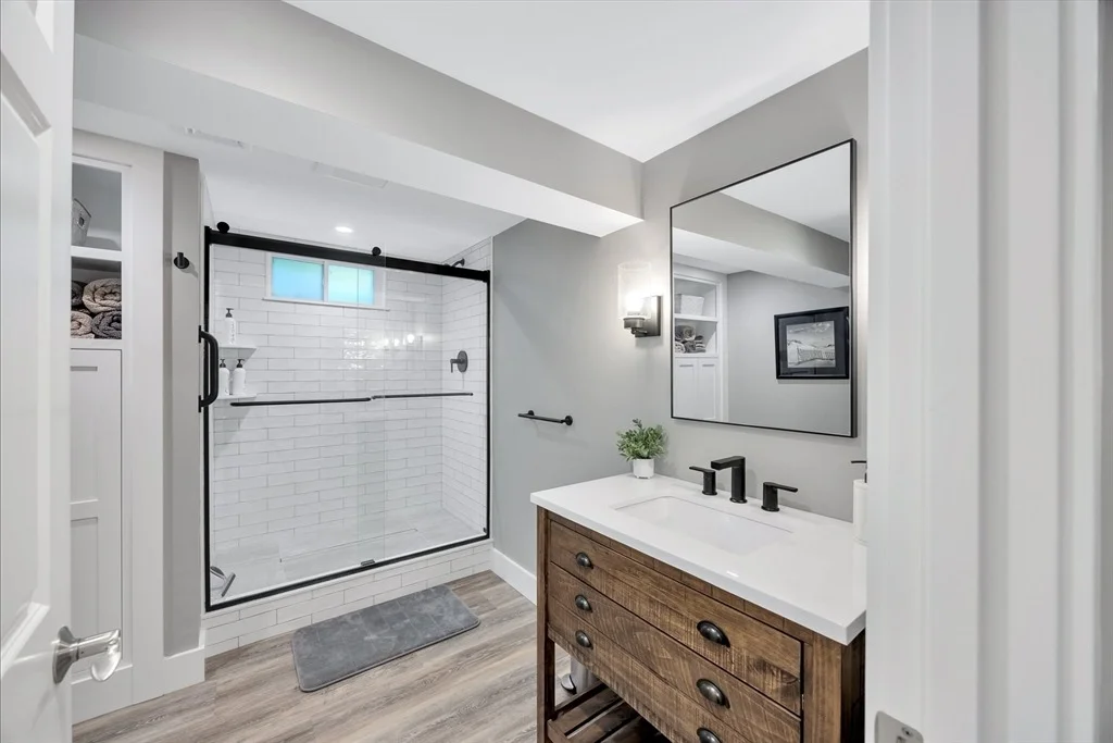Photo of 72 Highwood Way