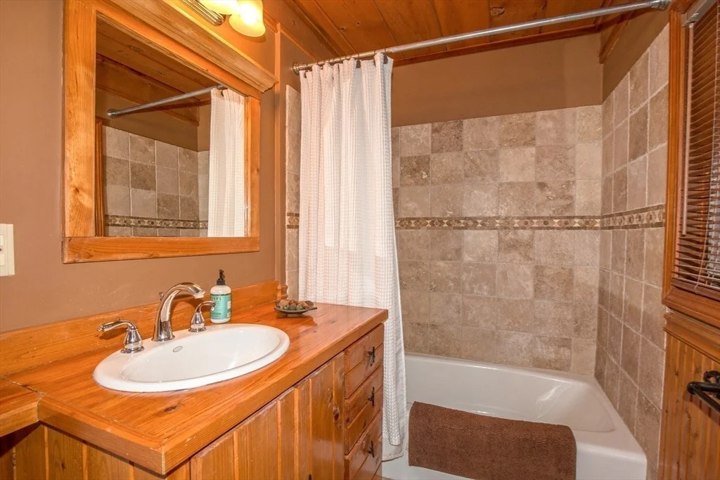 Photo of 339 Beetle Road