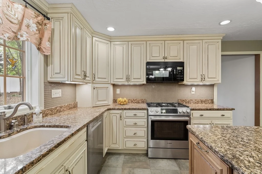 Photo of 100 Avery Heights Drive