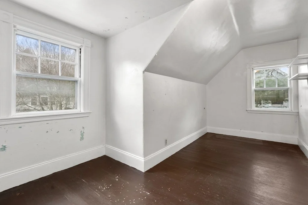 Photo of 187 Clark Rd