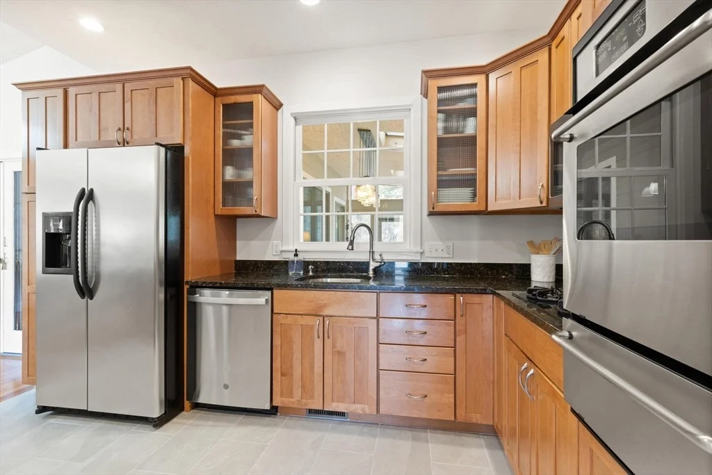 Photo of 31 Meadowbrook Rd