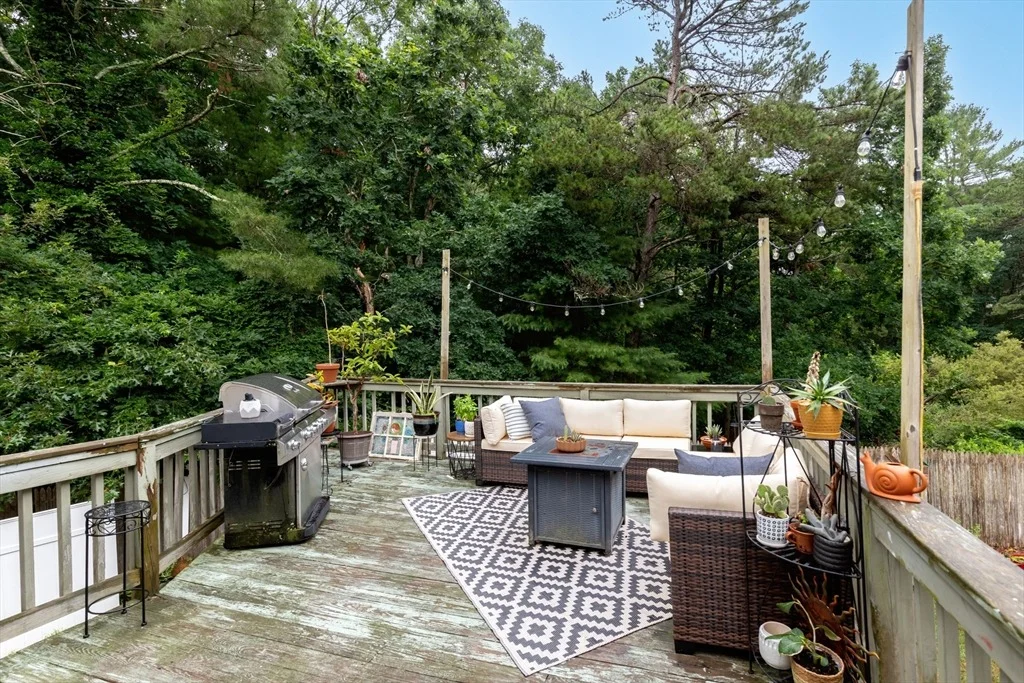 Photo of 24 Moon Compass Ln