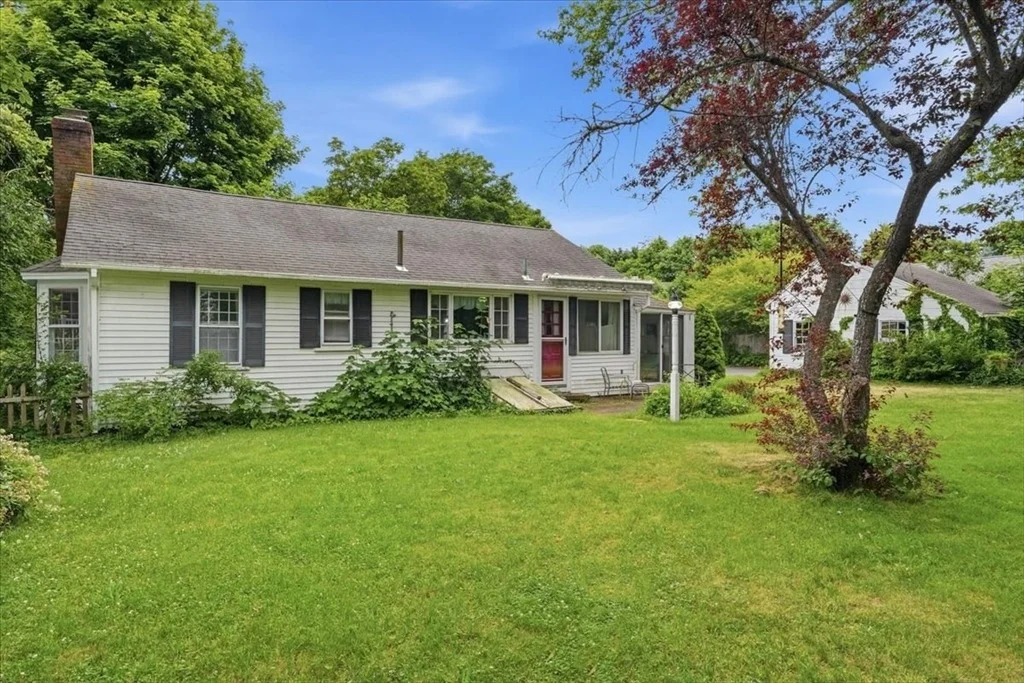 Photo of 127 Pine Ave